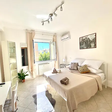 Ophele House Rome Apartment Exterior photo